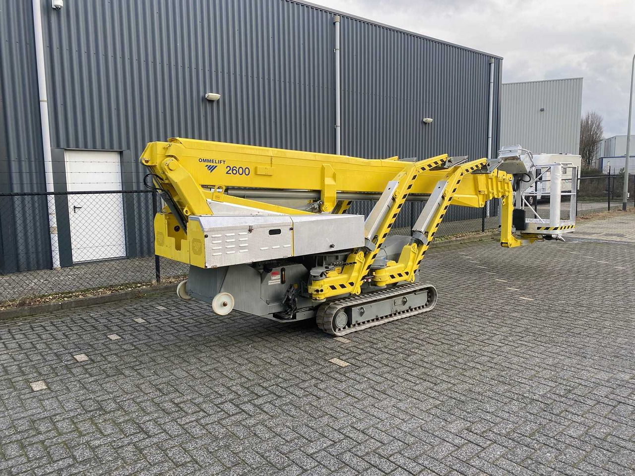 2008 OMME 2600 RBD AERIAL PLATFORM - Hoogwerker: afbeelding 2 2008 OMME 2600 RBD AERIAL PLATFORM - Hoogwerker: afbeelding 2