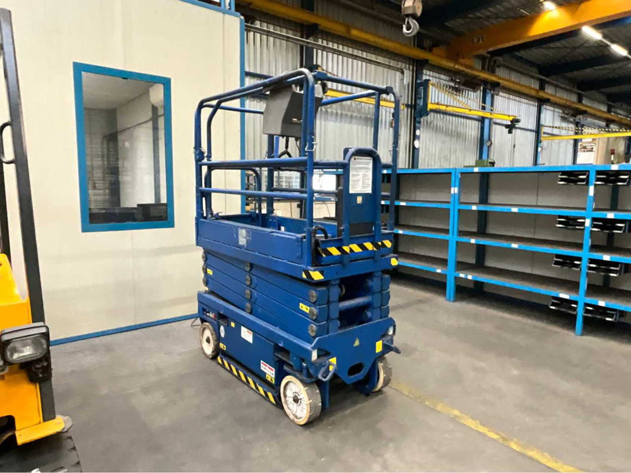 2009 UPRIGHT MX 19 SCISSOR LIFT - Hoogwerker: afbeelding 4 2009 UPRIGHT MX 19 SCISSOR LIFT - Hoogwerker: afbeelding 4