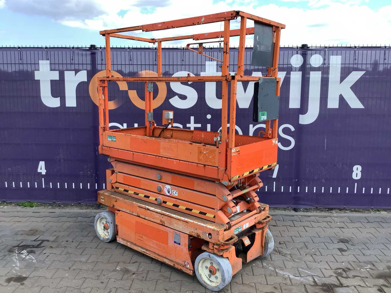 2014 - SKYJACK - SJ3-3219 - SCISSOR LIFT - Hoogwerker: afbeelding 2 2014 - SKYJACK - SJ3-3219 - SCISSOR LIFT - Hoogwerker: afbeelding 2