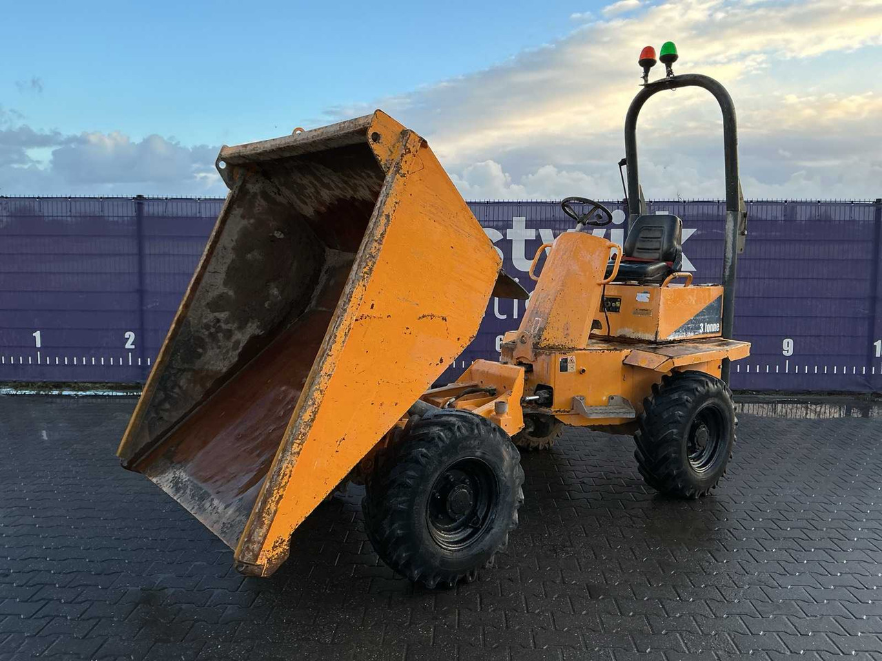 2014 THWAITES 3 TONNE DUMPER - Minidumper: afbeelding 5 2014 THWAITES 3 TONNE DUMPER - Minidumper: afbeelding 5