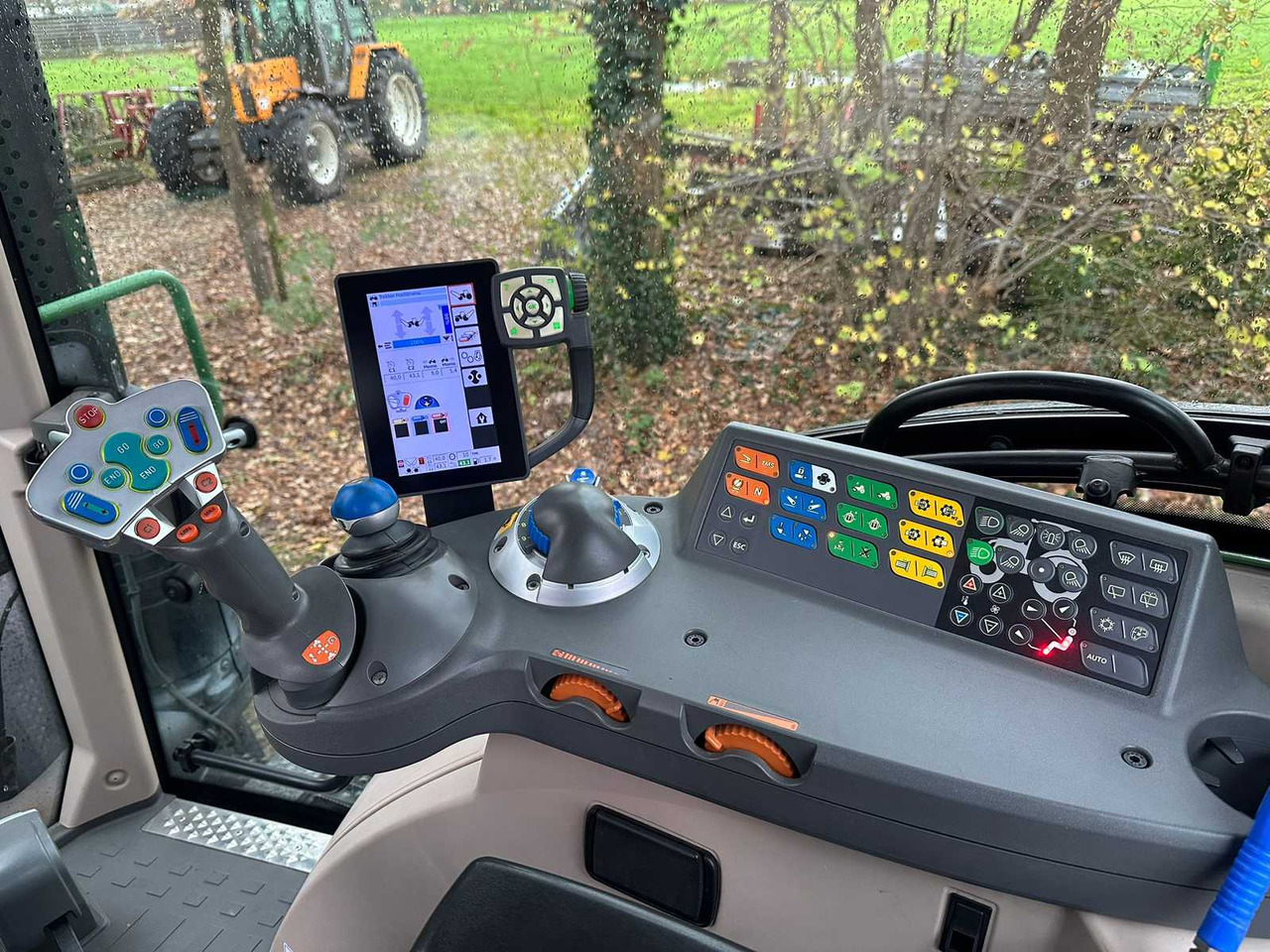 2015 FENDT 312 VARIO S4 ALL-WHEEL DRIVE FARM TRACTOR - Tractor: afbeelding 5 2015 FENDT 312 VARIO S4 ALL-WHEEL DRIVE FARM TRACTOR - Tractor: afbeelding 5