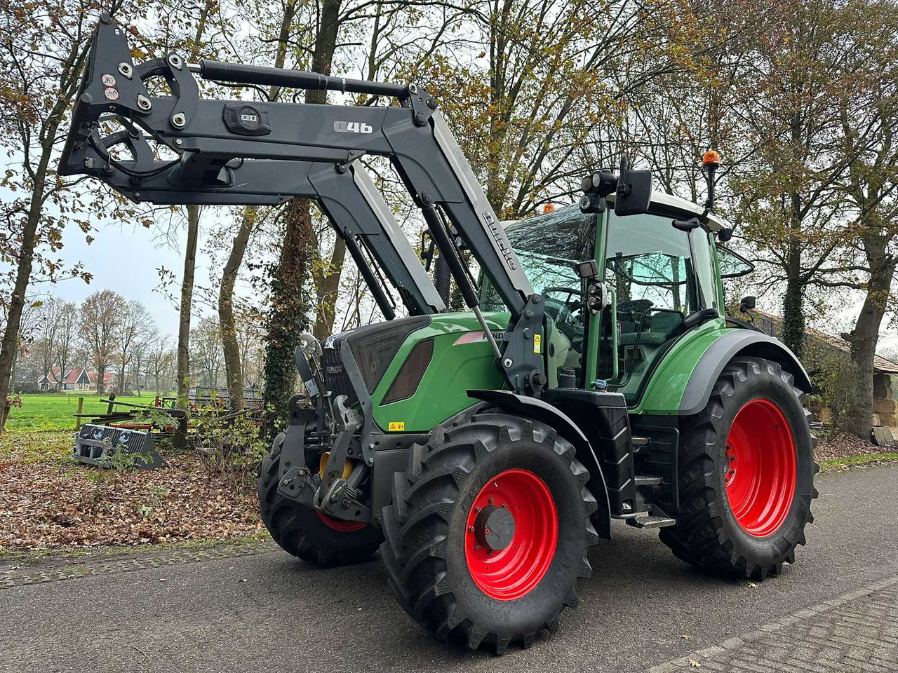 2015 FENDT 312 VARIO S4 ALL-WHEEL DRIVE FARM TRACTOR - Tractor: afbeelding 1 2015 FENDT 312 VARIO S4 ALL-WHEEL DRIVE FARM TRACTOR - Tractor: afbeelding 1