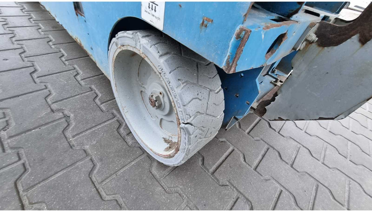 Hoogwerker 2015 GENIE GS 4047 AERIAL WORK PLATFORMS (ESN14015016): afbeelding 15