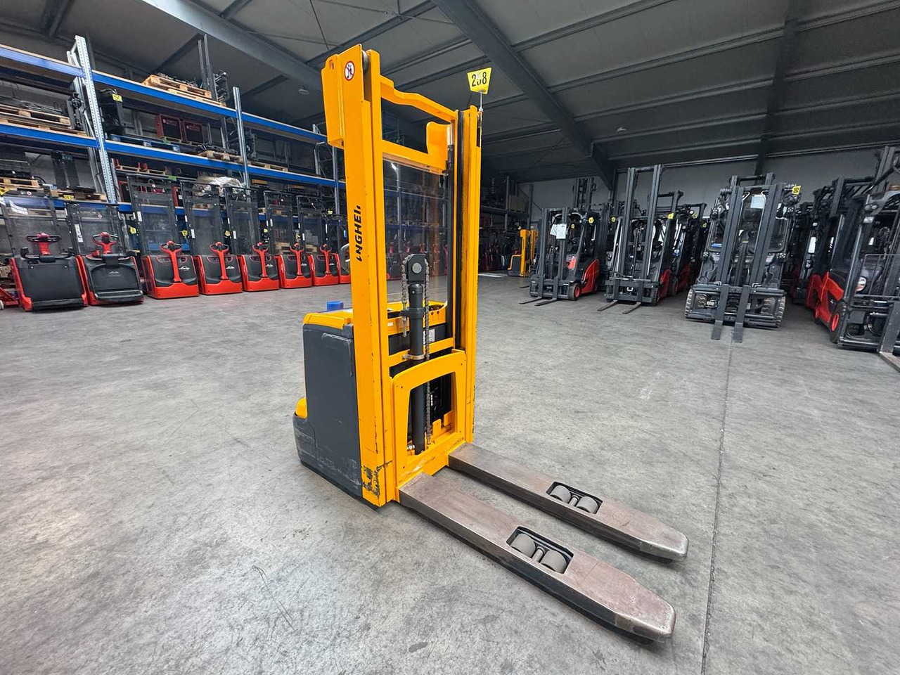 2015 JUNGHEINRICH EJC220 2,000KG STACKER PALLET TRUCK ANT FREE LIFT - Heftruck: afbeelding 2 2015 JUNGHEINRICH EJC220 2,000KG STACKER PALLET TRUCK ANT FREE LIFT - Heftruck: afbeelding 2