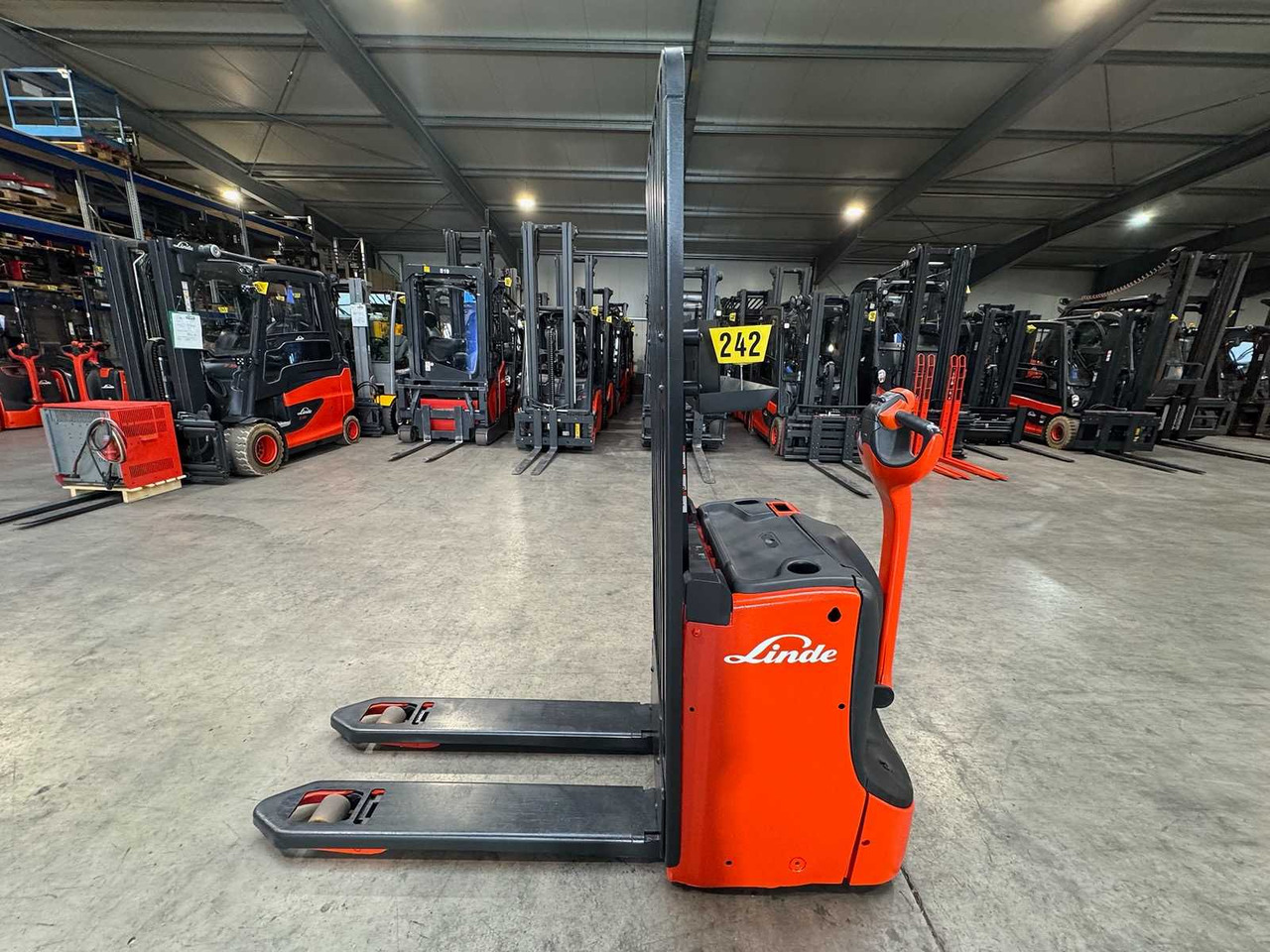 2017 LINDE T16L PALLET TRUCK ANT STACKER INITIAL STROKE 1,677 HOURS - Heftruck: afbeelding 2 2017 LINDE T16L PALLET TRUCK ANT STACKER INITIAL STROKE 1,677 HOURS - Heftruck: afbeelding 2