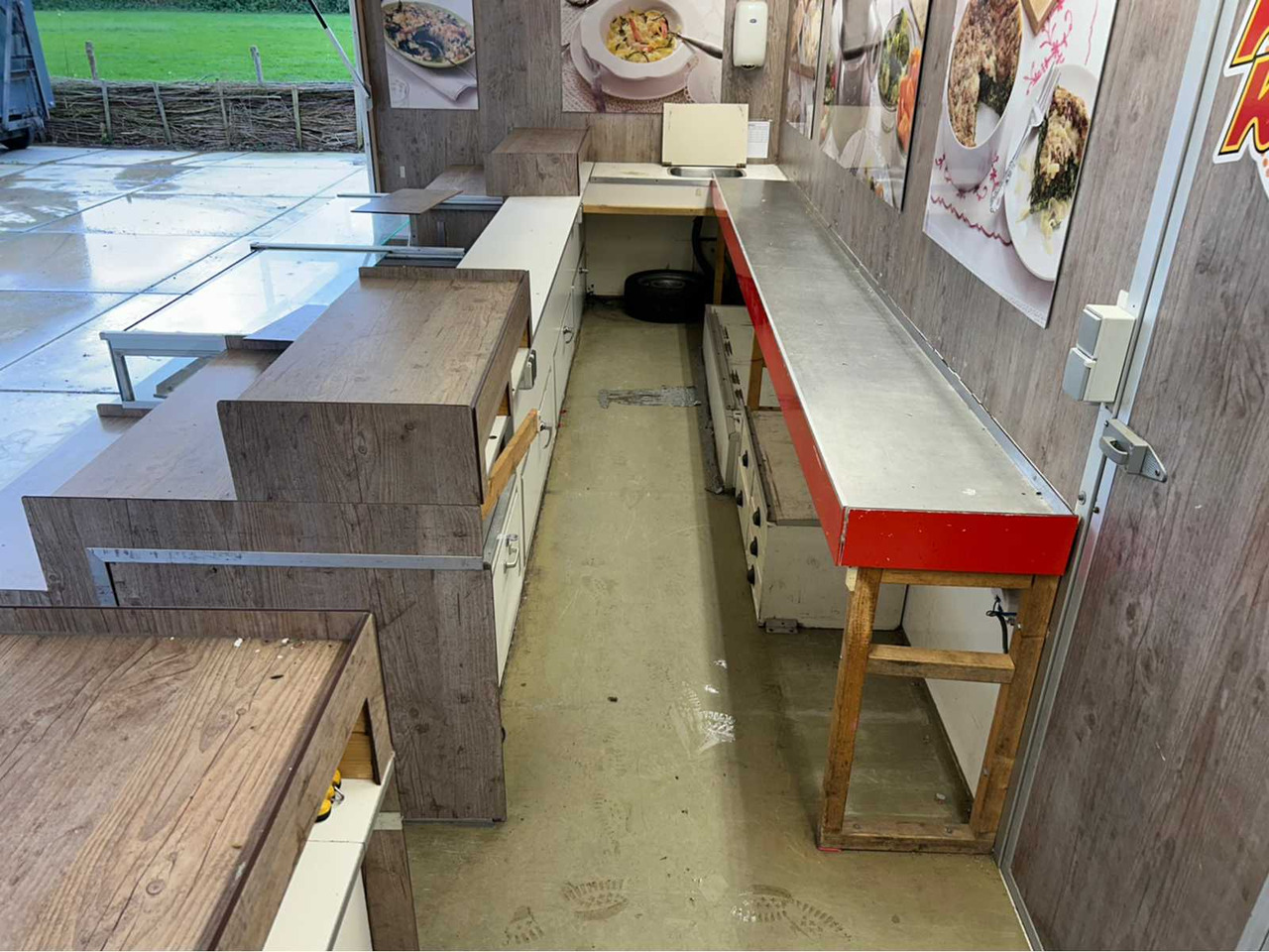 1998 BARENTS BL 3500 3DSZ SALES TRUCK TRAILER - Aanhanger: afbeelding 2 1998 BARENTS BL 3500 3DSZ SALES TRUCK TRAILER - Aanhanger: afbeelding 2