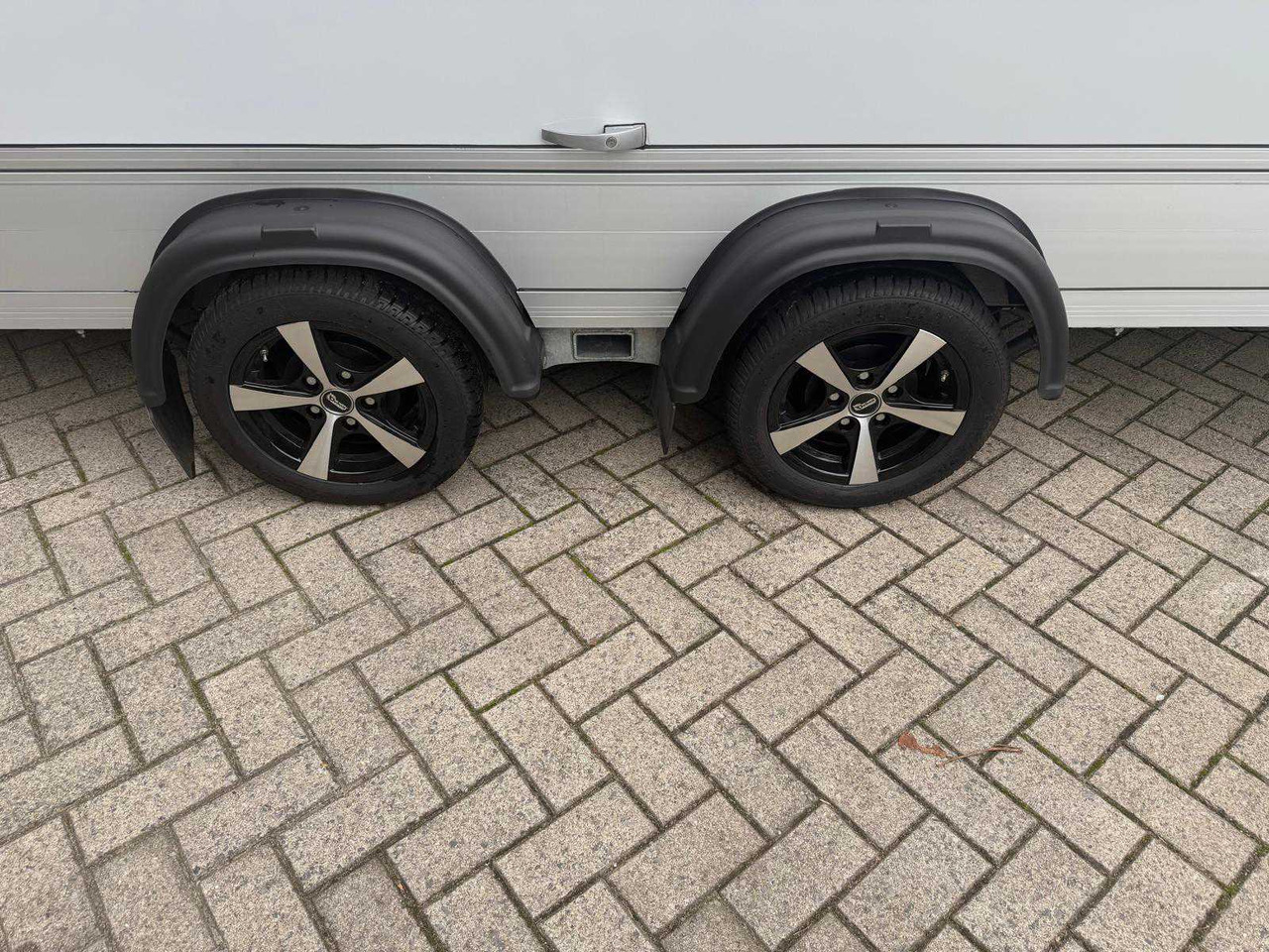 2024 CHEVAL LIBERTÉ C7 - 3.5T – DOUBLE AXLE – BOX BODY - Aanhanger: afbeelding 5 2024 CHEVAL LIBERTÉ C7 - 3.5T – DOUBLE AXLE – BOX BODY - Aanhanger: afbeelding 5