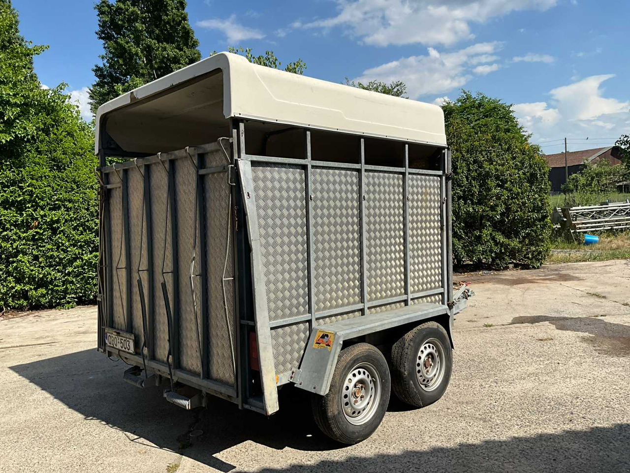 TACK - L-2700-2 - 2004 - ANIMAL TRAILER - Aanhanger: afbeelding 5 TACK - L-2700-2 - 2004 - ANIMAL TRAILER - Aanhanger: afbeelding 5