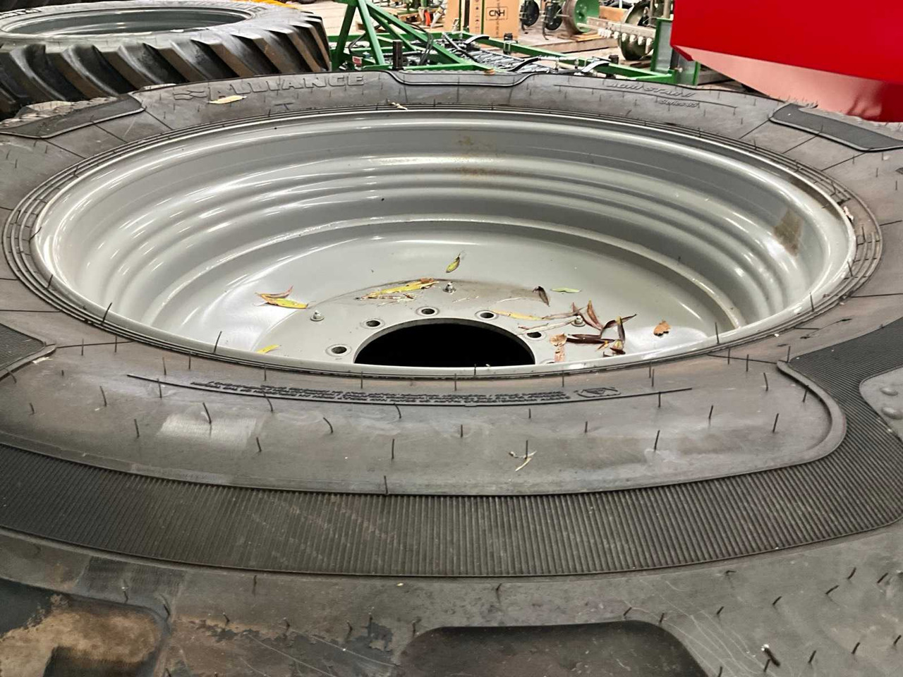 Alliance AgriStar II - Banden en velgen voor Tractor: afbeelding 5 Alliance AgriStar II - Banden en velgen voor Tractor: afbeelding 5
