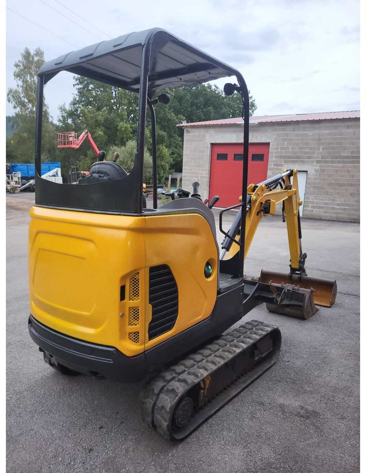 BOBCAT - 2018 - E17 - MINI EXCAVATOR - Minigraafmachine: afbeelding 3 BOBCAT - 2018 - E17 - MINI EXCAVATOR - Minigraafmachine: afbeelding 3