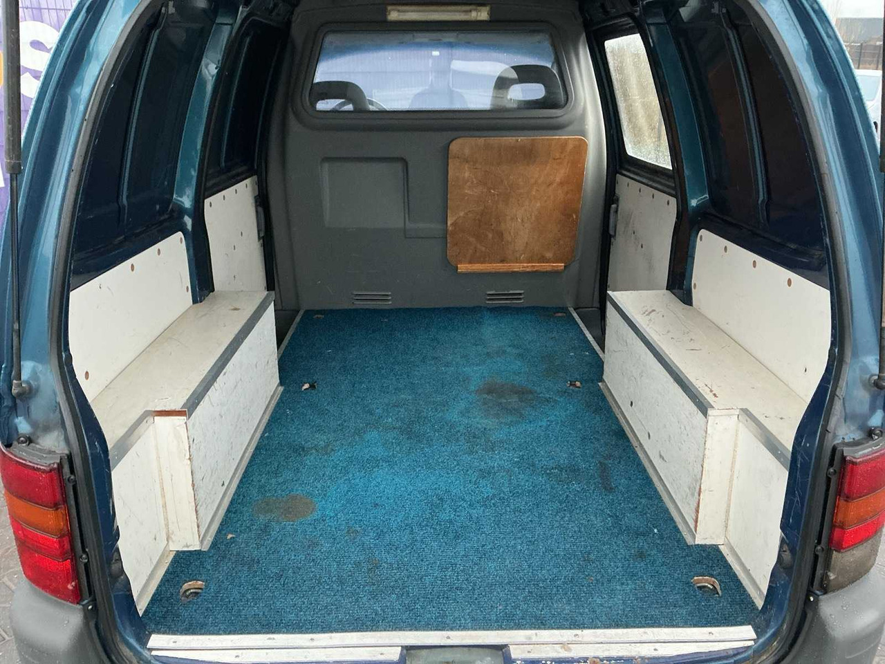 2001 - NISSAN - VANETTE - 2.3 E BASE - COMMERCIAL VEHICLE - Bedrijfswagen: afbeelding 5 2001 - NISSAN - VANETTE - 2.3 E BASE - COMMERCIAL VEHICLE - Bedrijfswagen: afbeelding 5