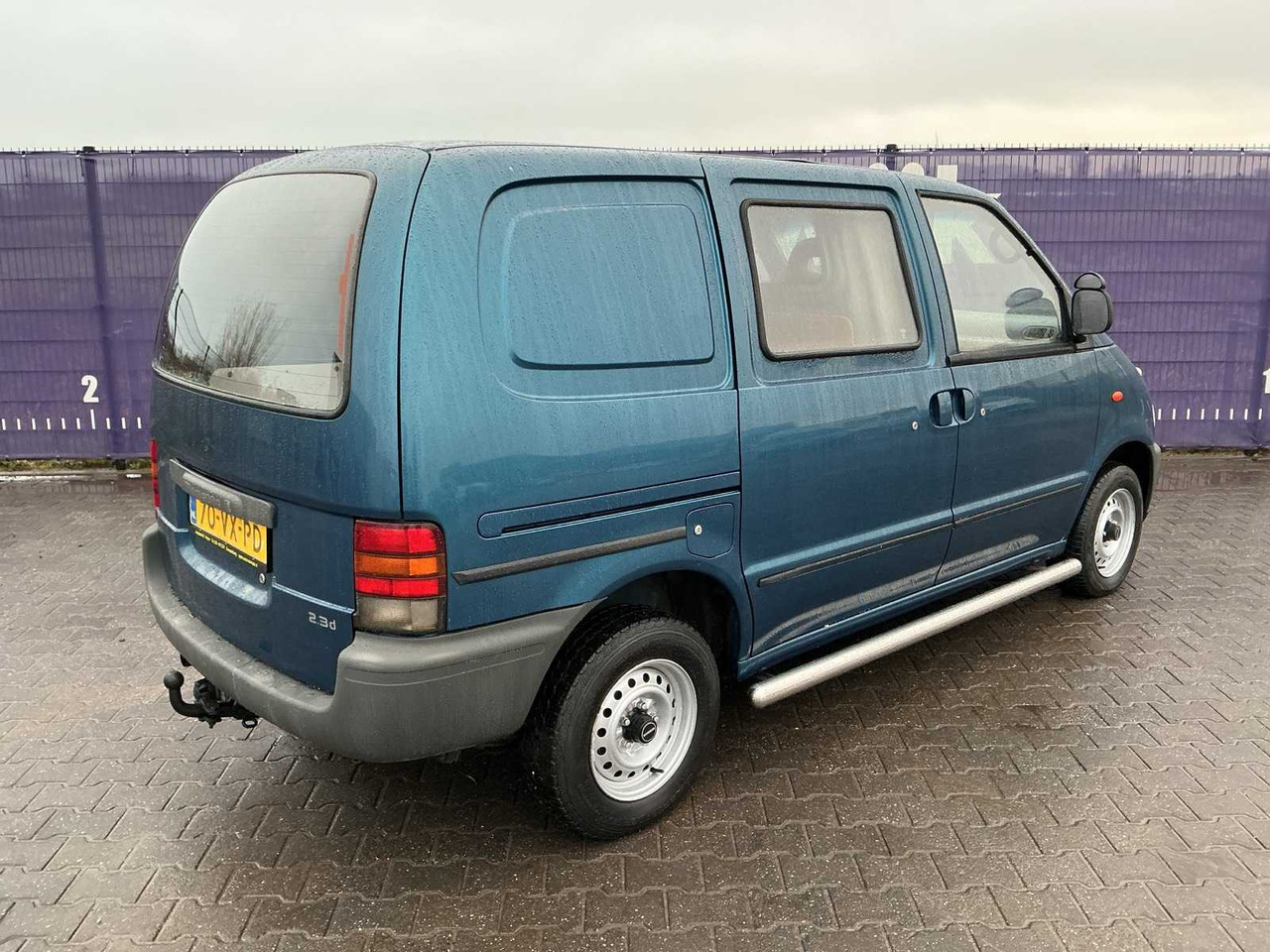 2001 - NISSAN - VANETTE - 2.3 E BASE - COMMERCIAL VEHICLE - Bedrijfswagen: afbeelding 4 2001 - NISSAN - VANETTE - 2.3 E BASE - COMMERCIAL VEHICLE - Bedrijfswagen: afbeelding 4