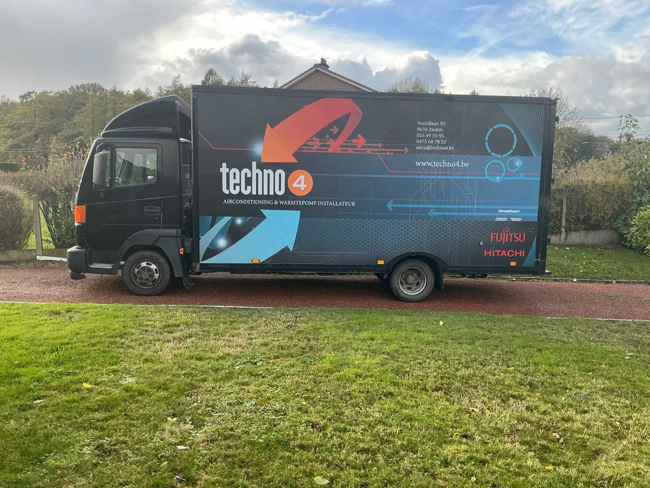 2011 NISSAN ATLEON TRUCK - Bedrijfswagen: afbeelding 2 2011 NISSAN ATLEON TRUCK - Bedrijfswagen: afbeelding 2