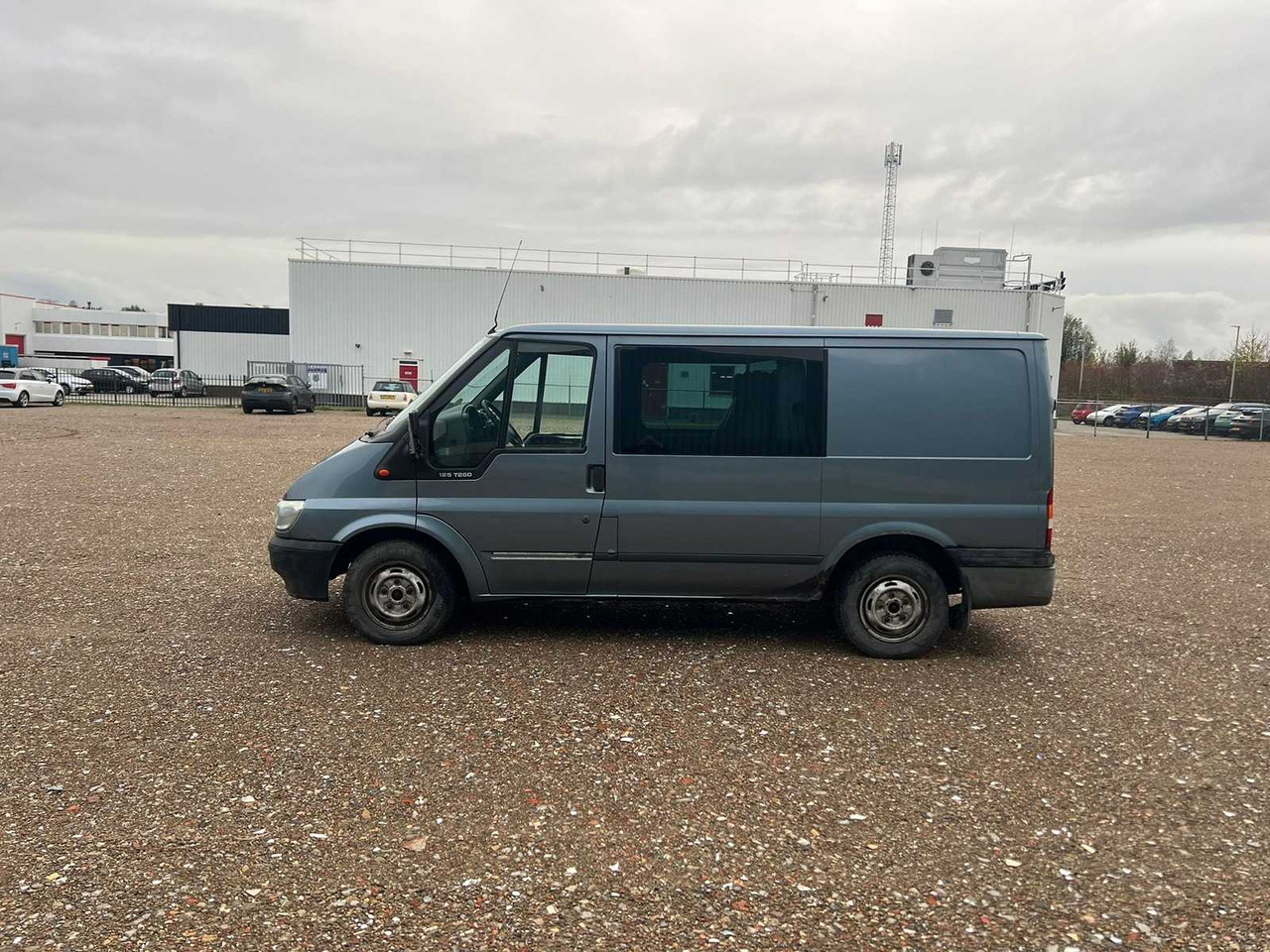 FORD - TRANSIT - 260S 2.0TDCI DOUBLE CAB, 50-BL-VB - Bedrijfswagen: afbeelding 3 FORD - TRANSIT - 260S 2.0TDCI DOUBLE CAB, 50-BL-VB - Bedrijfswagen: afbeelding 3