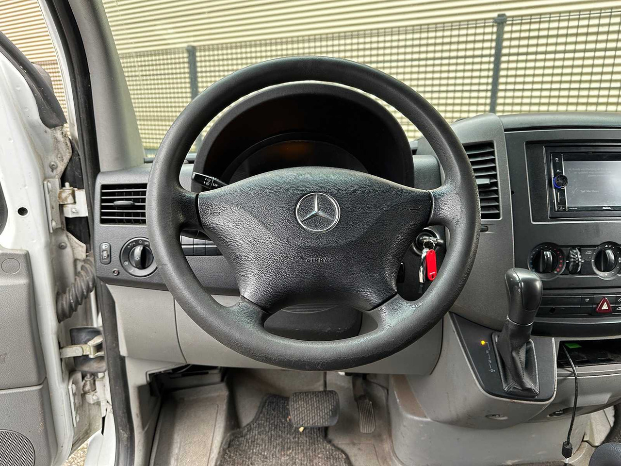 Bedrijfswagen MERCEDES-BENZ SPRINTER 315 2.2 CDI 366 EHD 150HP 2007, 49-VGK-5 COMMERCIAL VEHICLE YOUNGTIMER: afbeelding 11 Bedrijfswagen MERCEDES-BENZ SPRINTER 315 2.2 CDI 366 EHD 150HP 2007, 49-VGK-5 COMMERCIAL VEHICLE YOUNGTIMER: afbeelding 11
