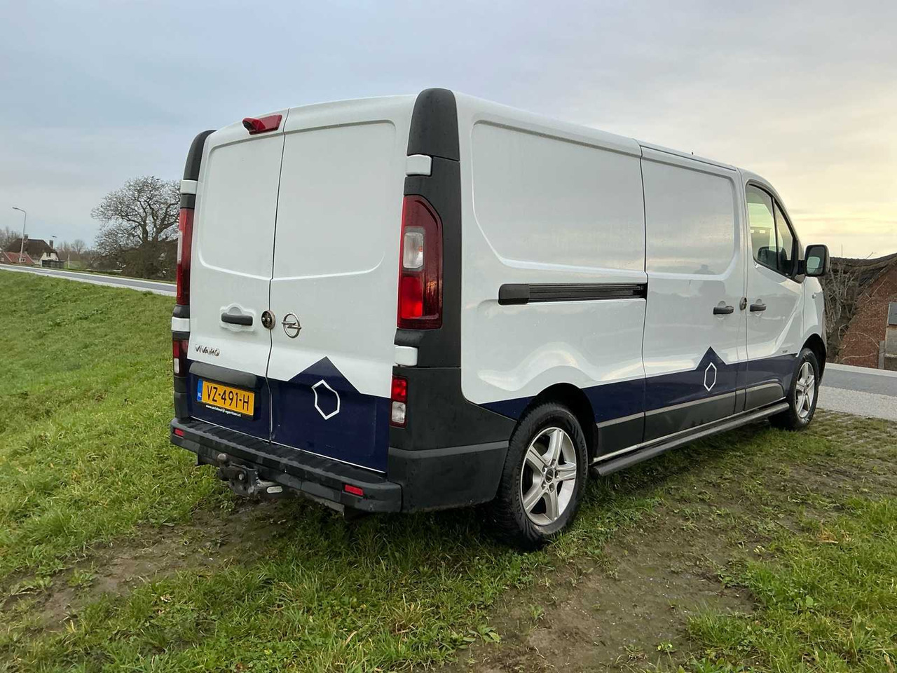 OPEL VIVARO 1.6 CDTI L2H1 DCSPEC COMMERCIAL VEHICLE - Bedrijfswagen: afbeelding 5 OPEL VIVARO 1.6 CDTI L2H1 DCSPEC COMMERCIAL VEHICLE - Bedrijfswagen: afbeelding 5