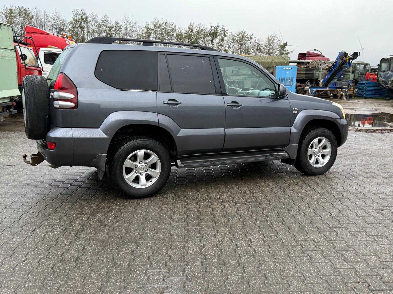 TOYOTA - LANDCRUISER - 3.0 D-4D VX HR BL.V. - COMMERCIAL VEHICLE - Bedrijfswagen: afbeelding 3 TOYOTA - LANDCRUISER - 3.0 D-4D VX HR BL.V. - COMMERCIAL VEHICLE - Bedrijfswagen: afbeelding 3