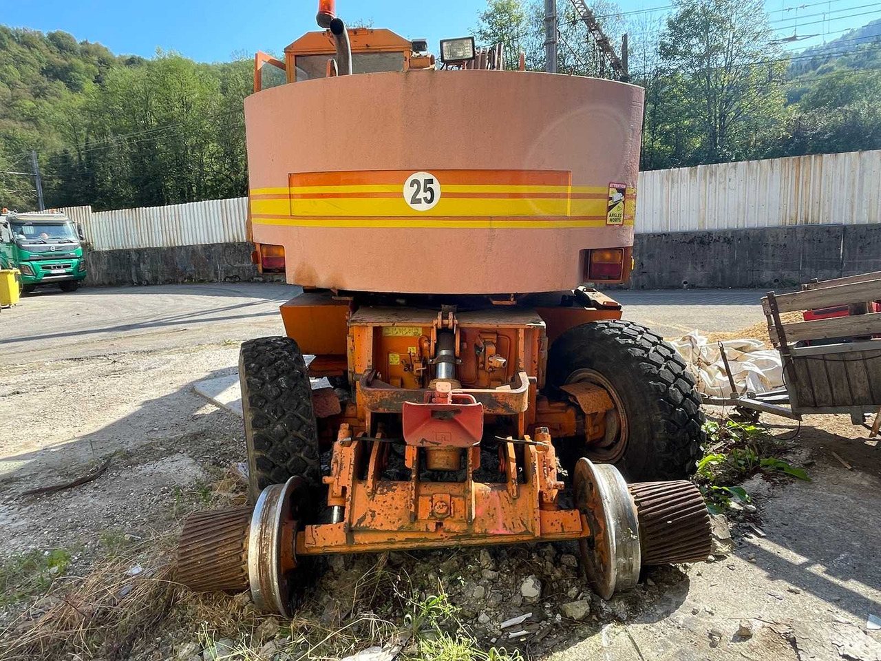 CASE - 1992 - 688P - WHEELED EXCAVATOR - Mobiele graafmachine: afbeelding 5 CASE - 1992 - 688P - WHEELED EXCAVATOR - Mobiele graafmachine: afbeelding 5