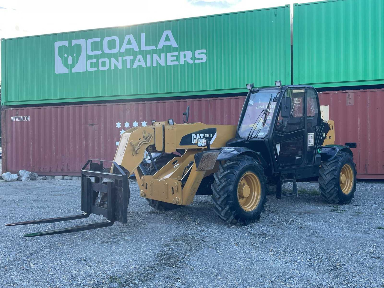 CATERPILLAR - TH414 - TELESCOPIC LOADER - 2013 - Wiellader: afbeelding 4 CATERPILLAR - TH414 - TELESCOPIC LOADER - 2013 - Wiellader: afbeelding 4