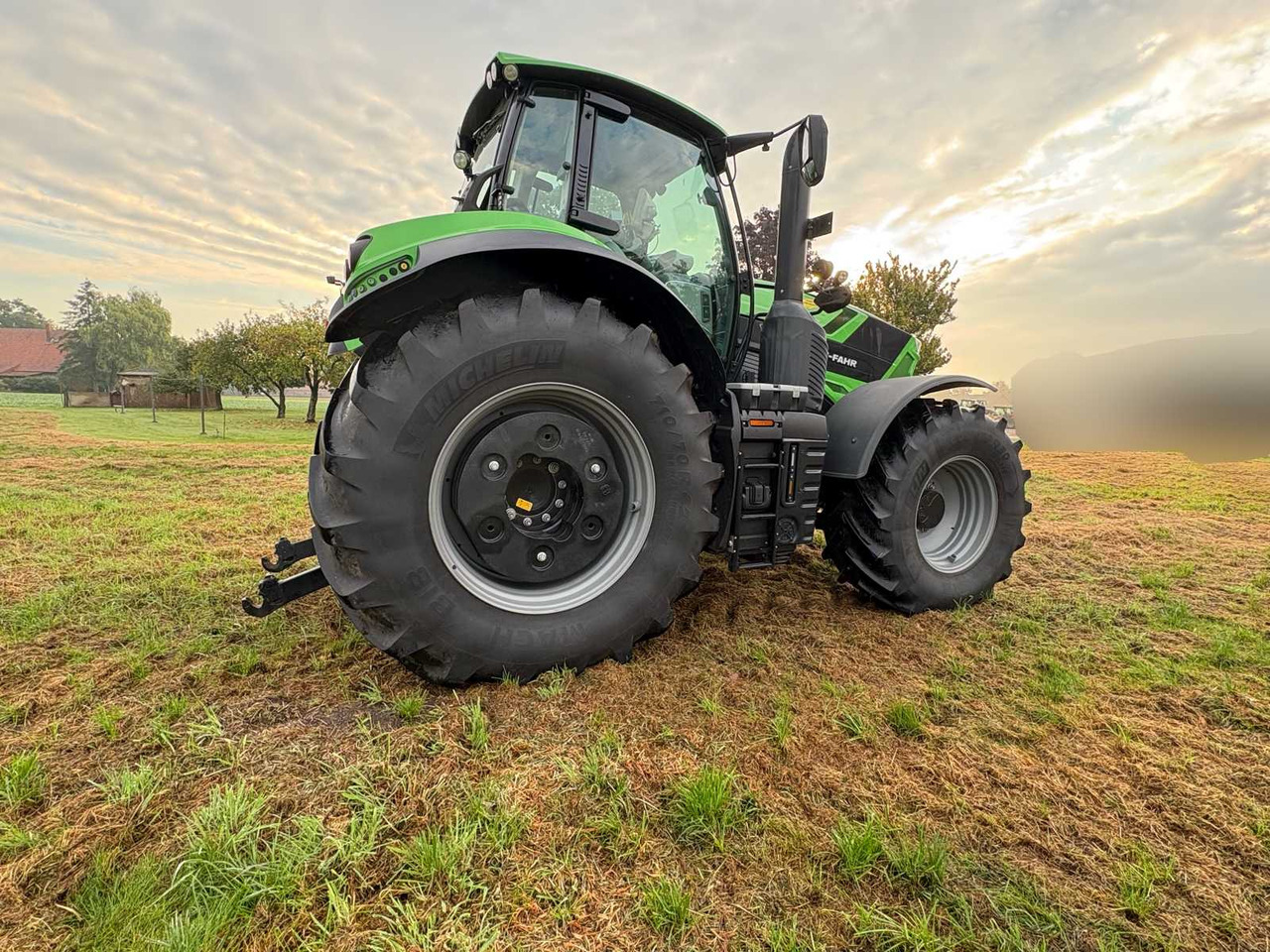 Deutz-Fahr 8280 TTV - Tractor: afbeelding 4 Deutz-Fahr 8280 TTV - Tractor: afbeelding 4