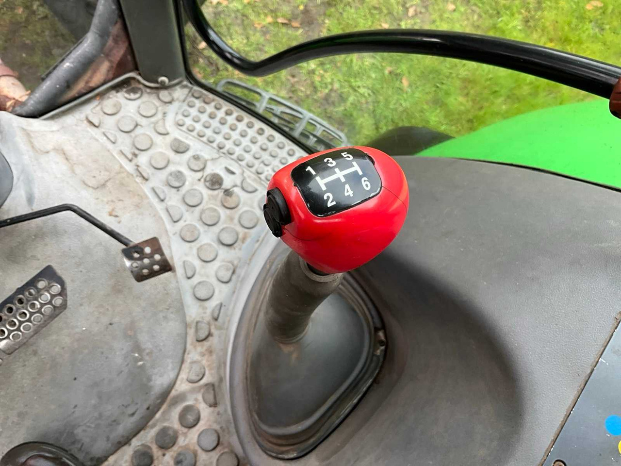 Tractor Deutz-Fahr Agrotron 135 MK: afbeelding 35 Tractor Deutz-Fahr Agrotron 135 MK: afbeelding 35