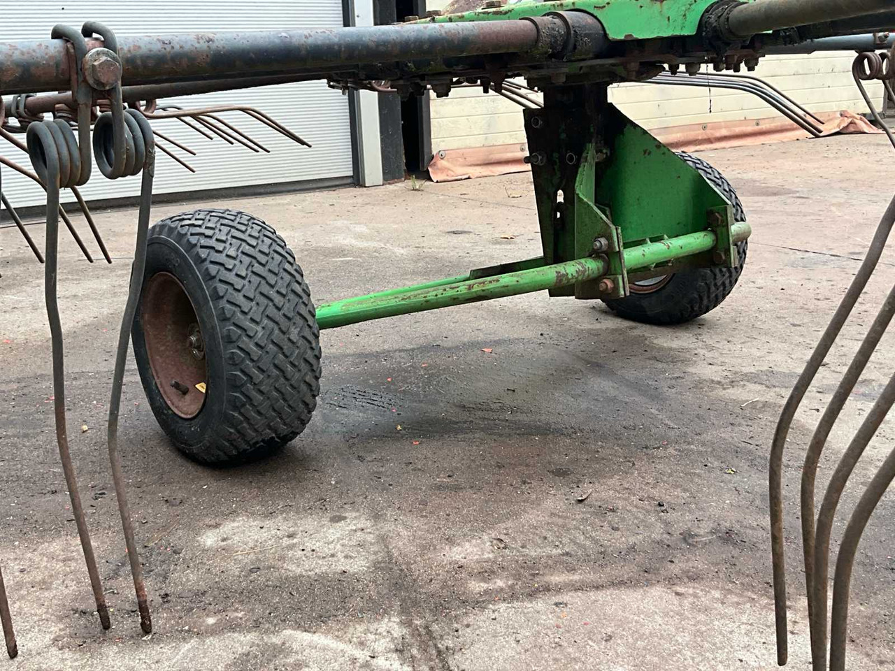 Deutz-Fahr - Hooi-/ Voedermachine: afbeelding 5 Deutz-Fahr - Hooi-/ Voedermachine: afbeelding 5