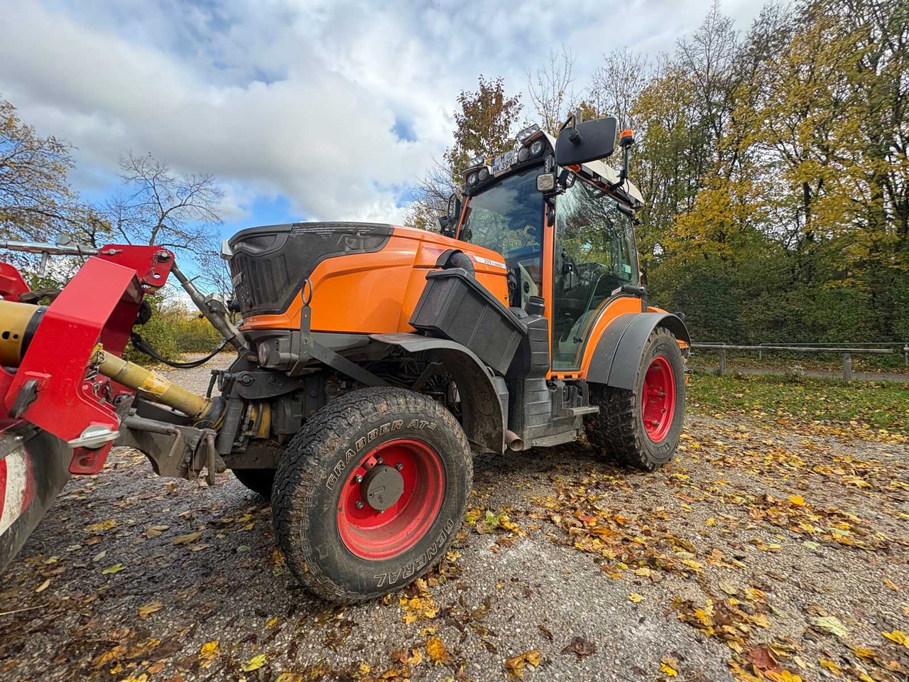 FENDT 209 V VARIO FARM TRACTOR WITH ALL-WHEEL DRIVE - Tractor: afbeelding 1 FENDT 209 V VARIO FARM TRACTOR WITH ALL-WHEEL DRIVE - Tractor: afbeelding 1