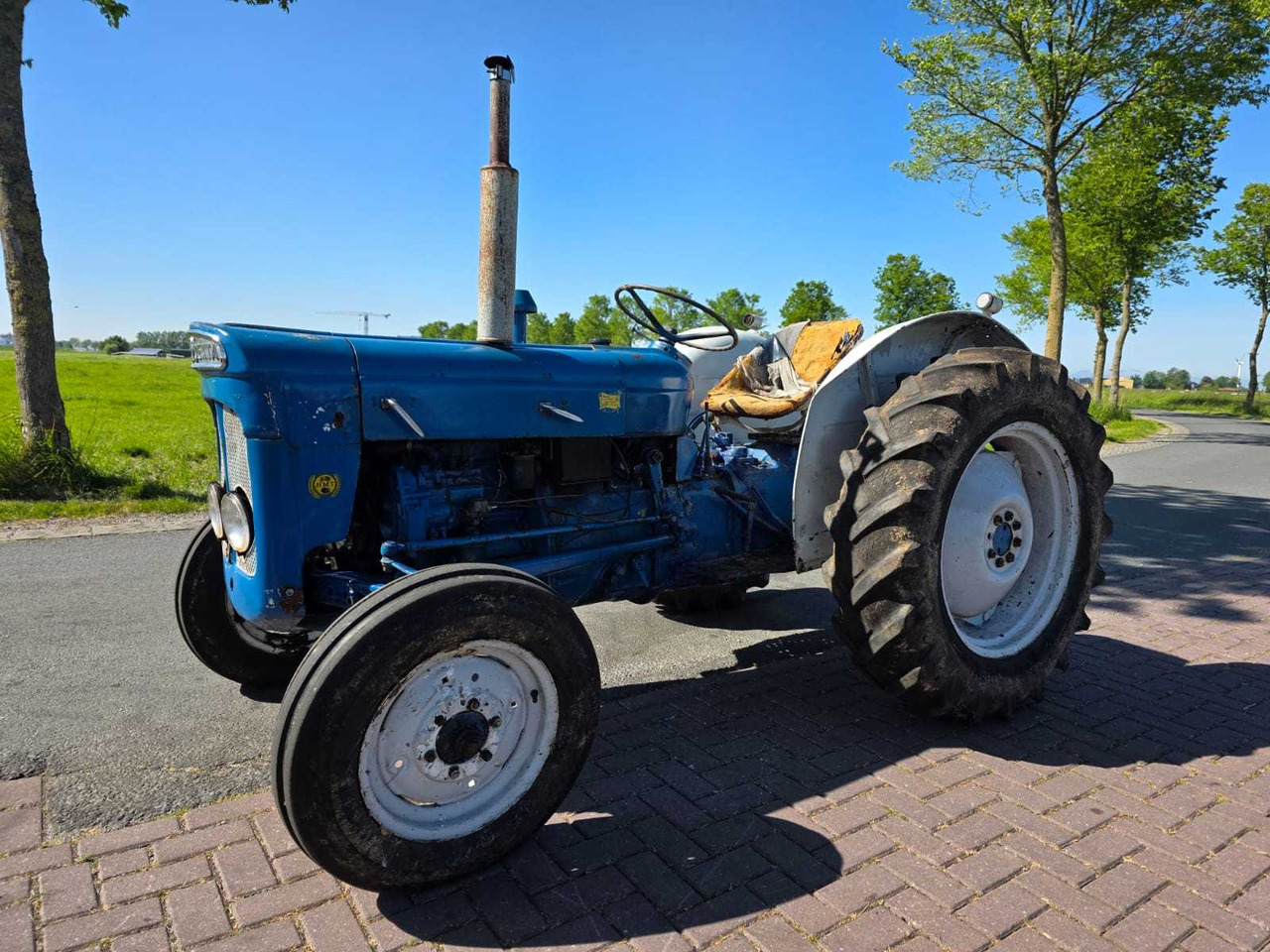 Ford Super Dexta - Tractor: afbeelding 1 Ford Super Dexta - Tractor: afbeelding 1