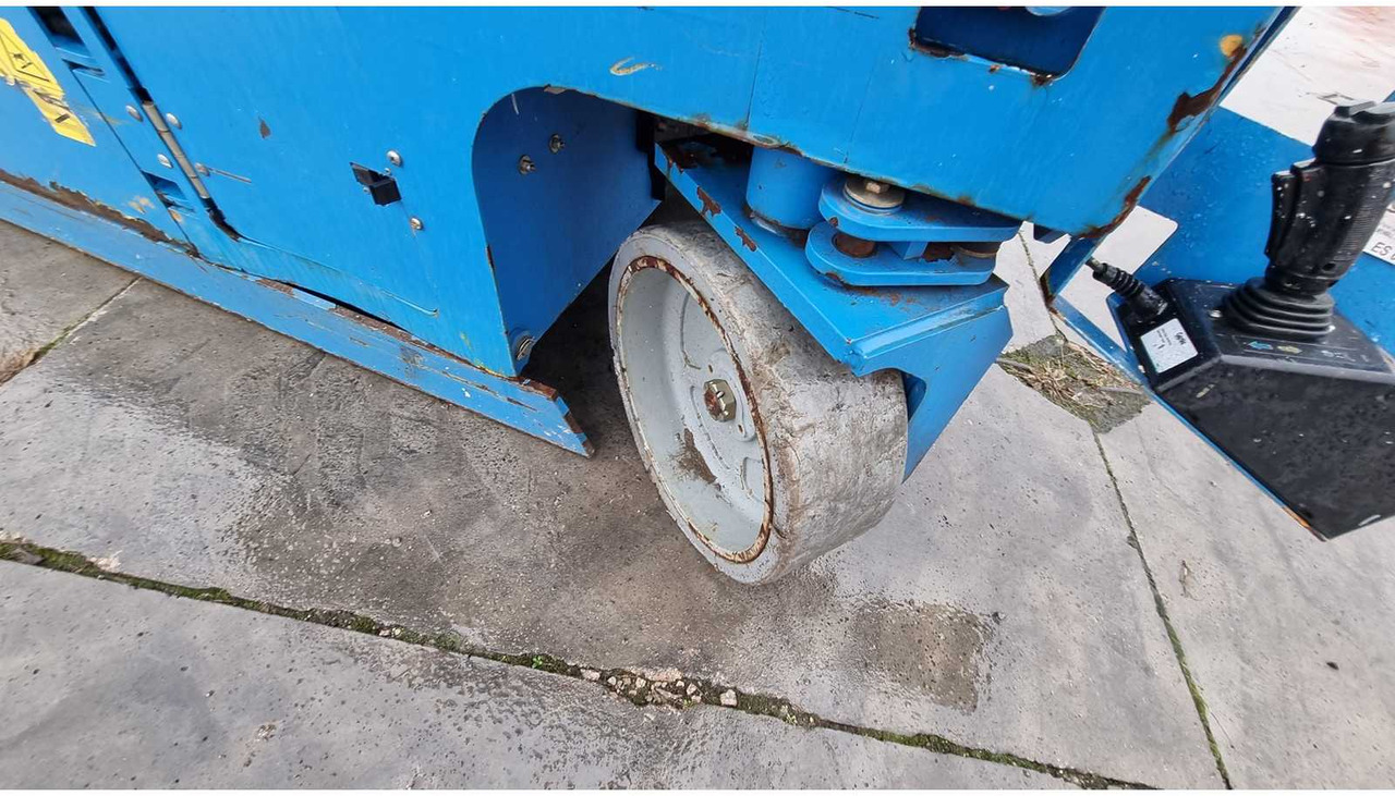 Hoogwerker GENIE - GS4047 - AERIAL WORK PLATFORMS - 2015 (77294287): afbeelding 10