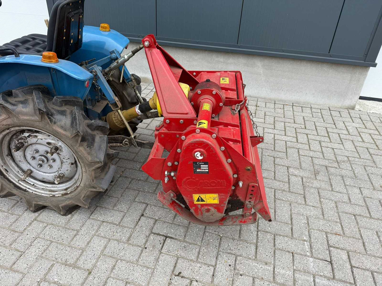 Mini tractor Hinomoto E-14 met Grondfrees: afbeelding 20 Mini tractor Hinomoto E-14 met Grondfrees: afbeelding 20
