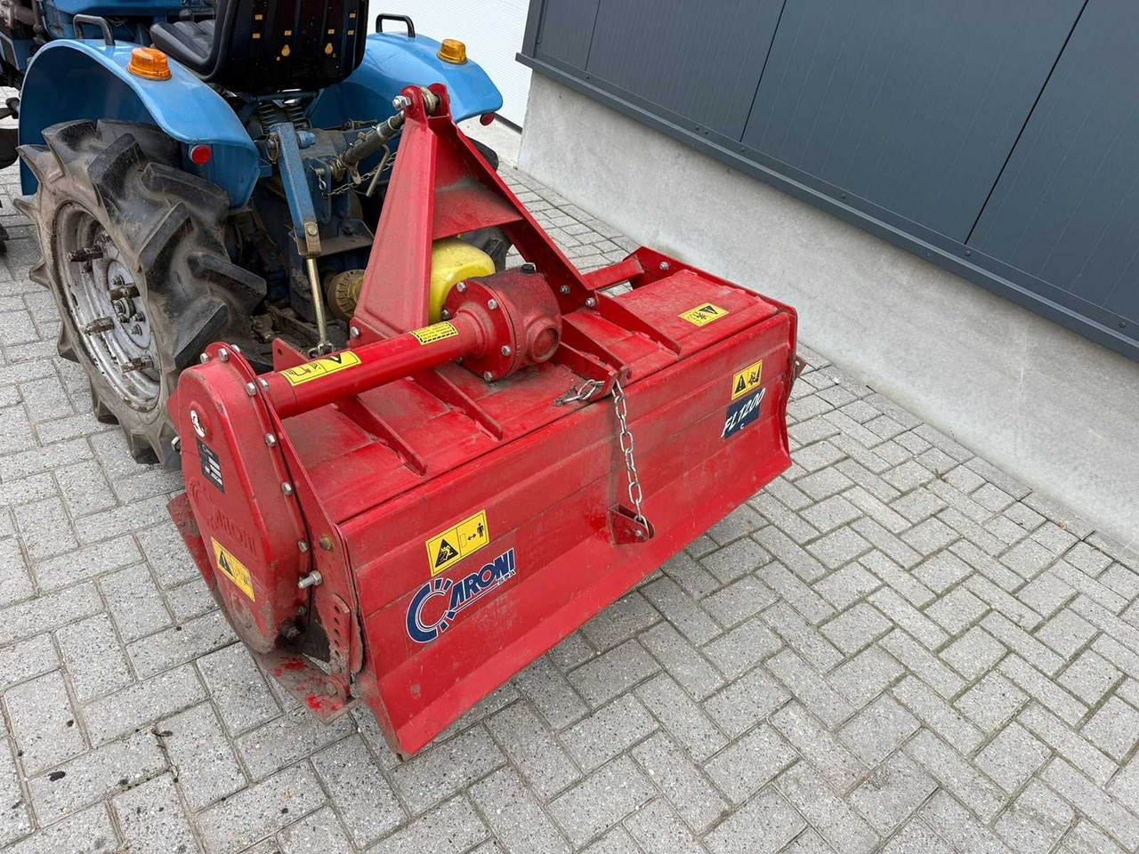 Mini tractor Hinomoto E-14 met Grondfrees: afbeelding 19 Mini tractor Hinomoto E-14 met Grondfrees: afbeelding 19