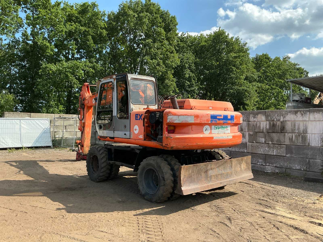 Hitachi 165W - Mobiele kraan: afbeelding 3 Hitachi 165W - Mobiele kraan: afbeelding 3