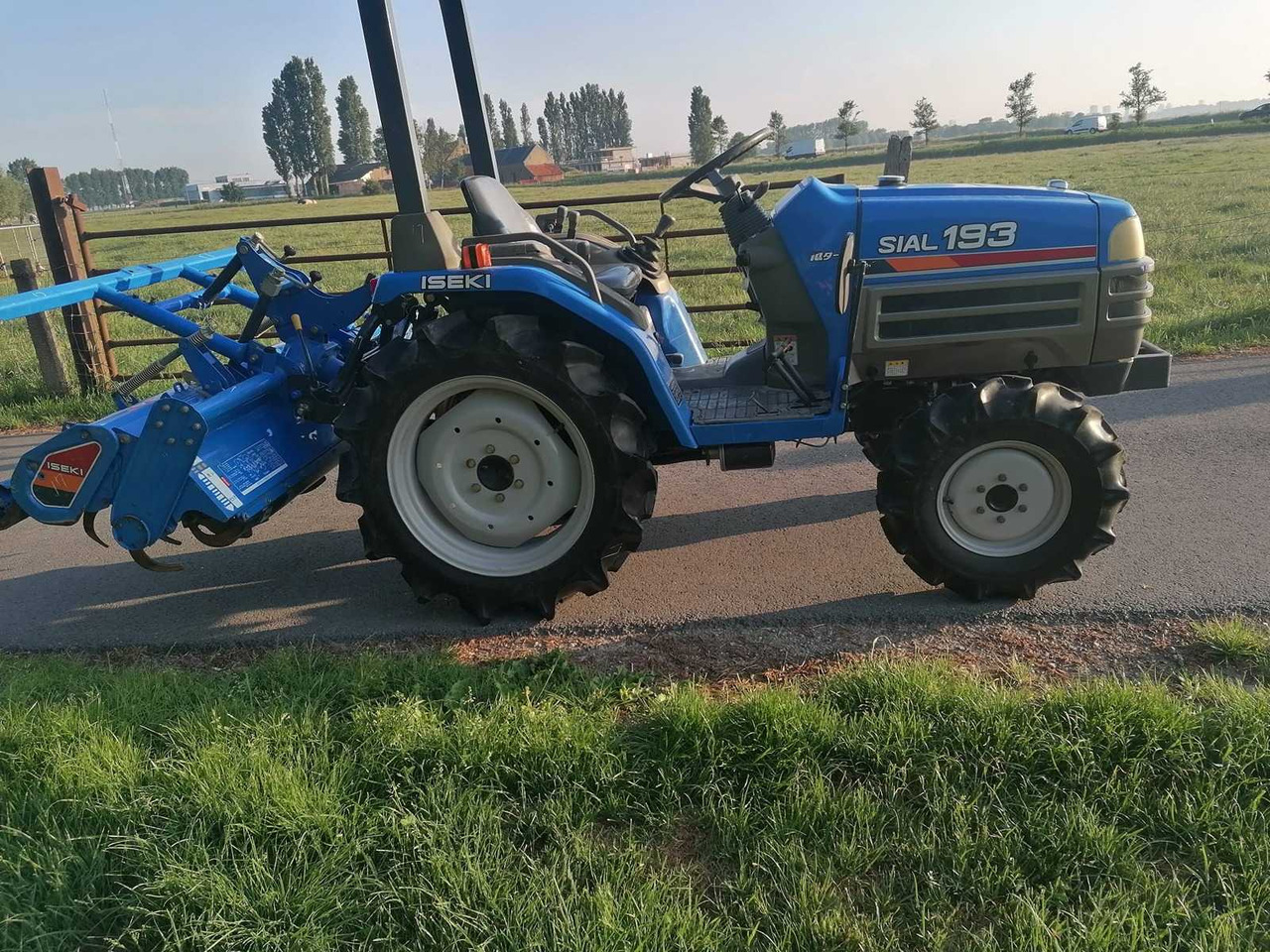Iseki SIAL TF193 - Mini tractor: afbeelding 3 Iseki SIAL TF193 - Mini tractor: afbeelding 3