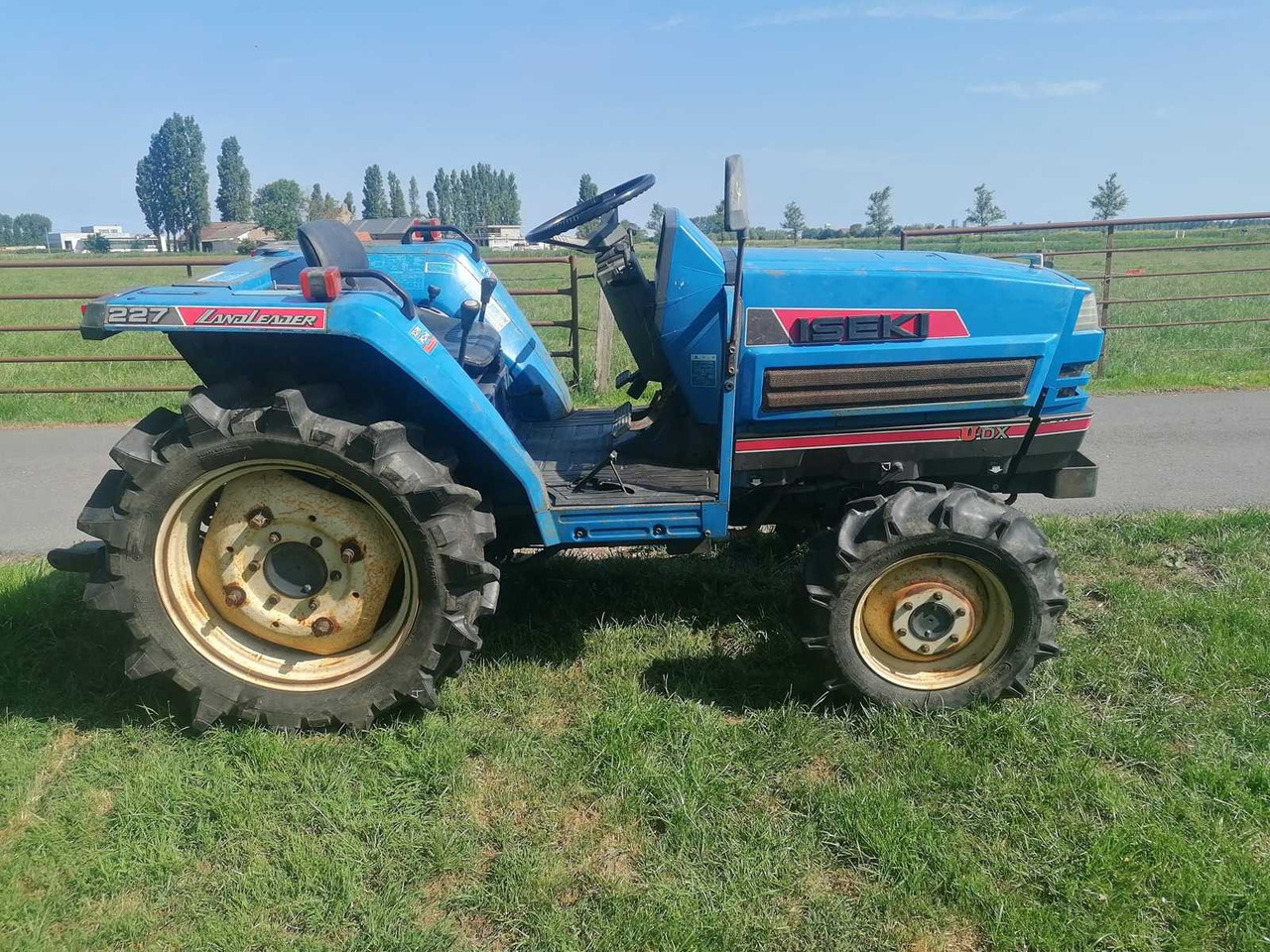Iseki TA227 - Mini tractor: afbeelding 3 Iseki TA227 - Mini tractor: afbeelding 3