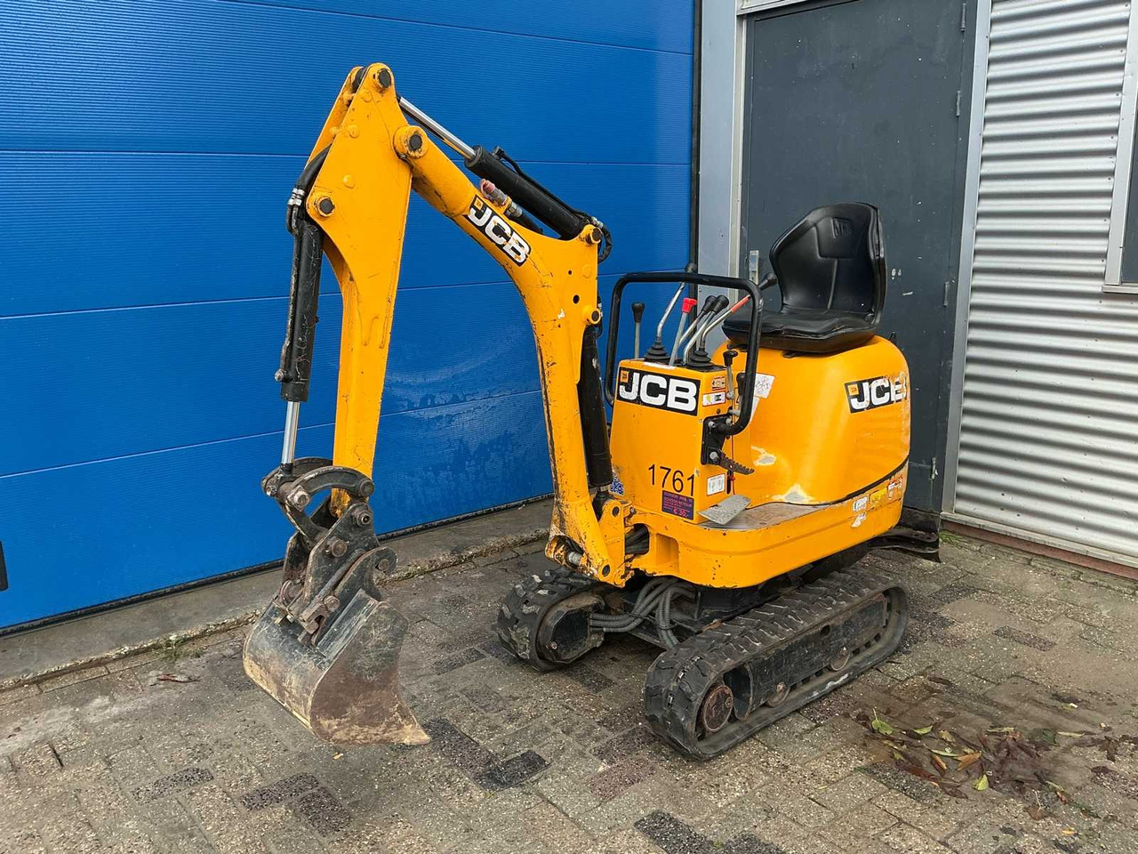 JCB 8008 - Minigraafmachine: afbeelding 1 JCB 8008 - Minigraafmachine: afbeelding 1
