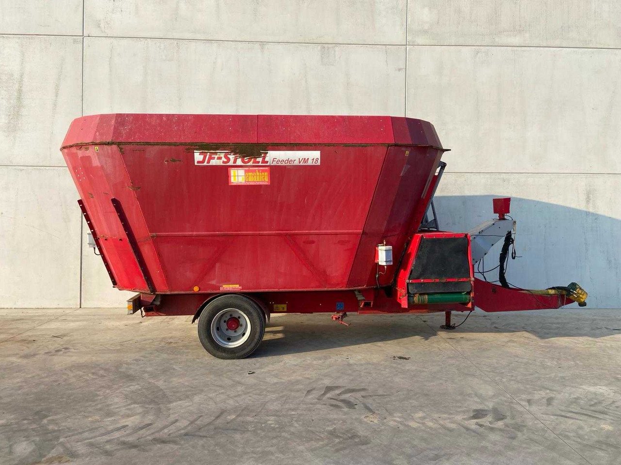 JF Stoll Feeder VM18 - Voermengwagen: afbeelding 2 JF Stoll Feeder VM18 - Voermengwagen: afbeelding 2