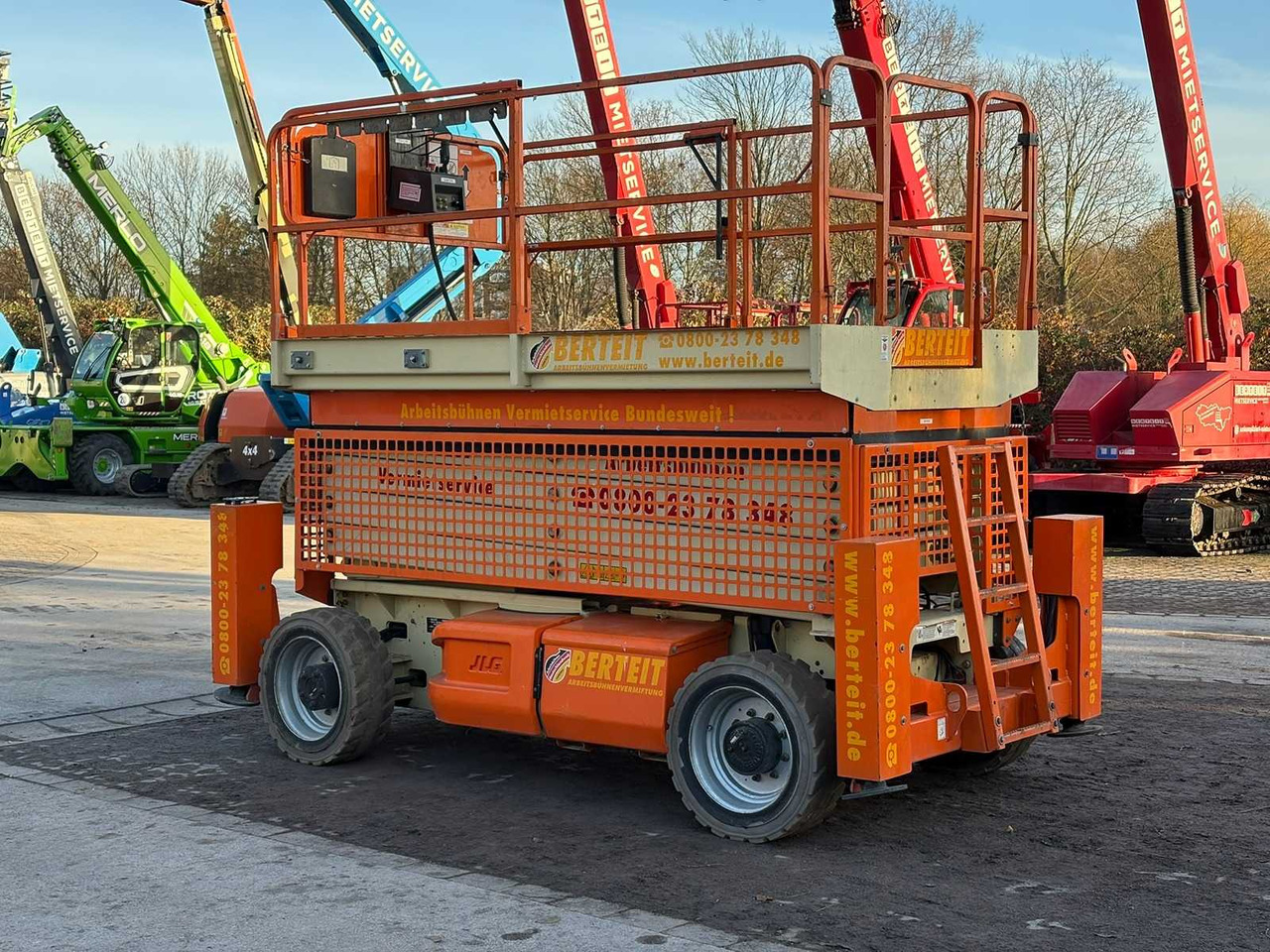 JLG - M4069 LE - JLG M4069 LE ROUGTH TERRAIN SCISSOR LIFT WITH OUTRIGGERS AND DIESEL GENERATOR - 2008 - Hoogwerker: afbeelding 5 JLG - M4069 LE - JLG M4069 LE ROUGTH TERRAIN SCISSOR LIFT WITH OUTRIGGERS AND DIESEL GENERATOR - 2008 - Hoogwerker: afbeelding 5