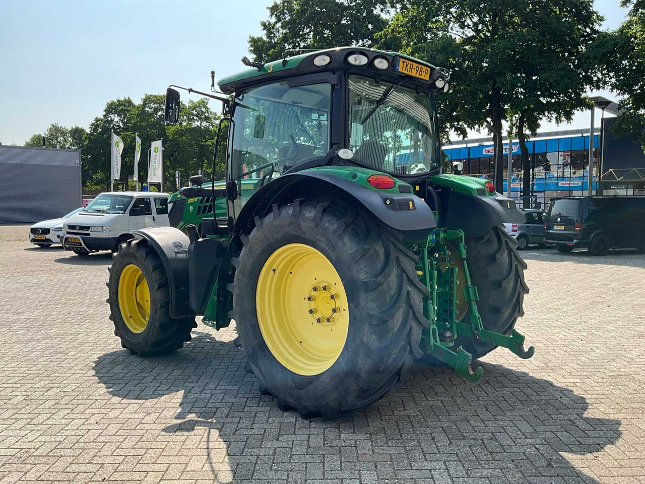 John Deere 6125R - Tractor: afbeelding 4 John Deere 6125R - Tractor: afbeelding 4