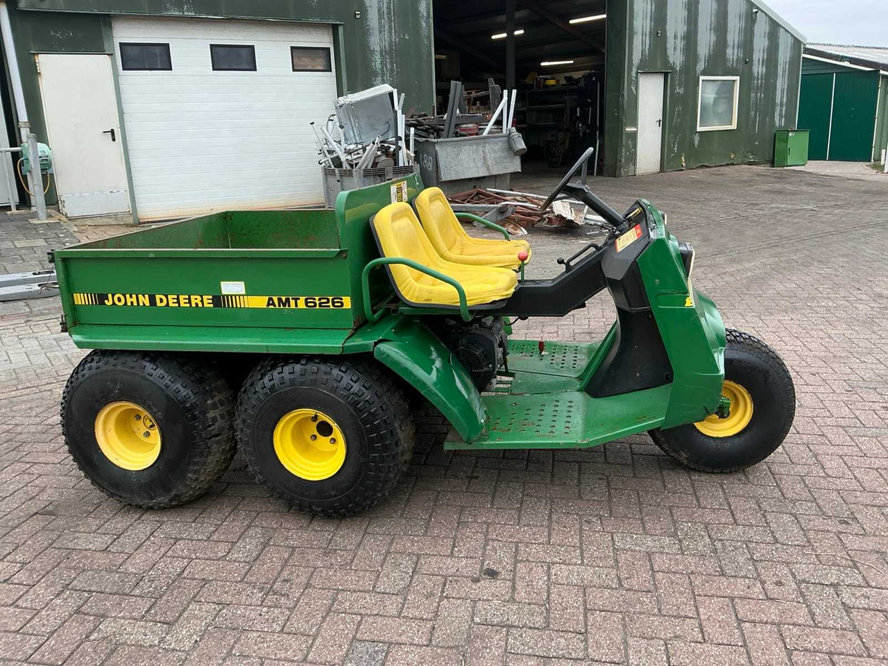 John Deere AMT 626 - Gemeentelijke tractor: afbeelding 4 John Deere AMT 626 - Gemeentelijke tractor: afbeelding 4