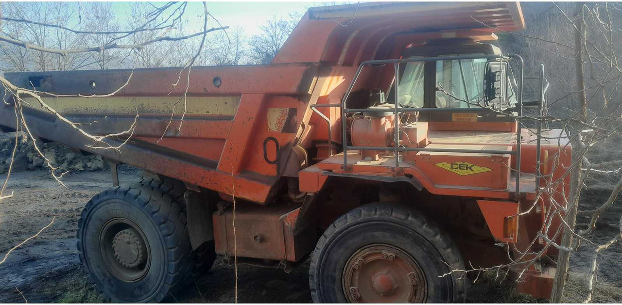 KOMATSU KOMATSU - HD405-6 - DUMPER TRUCK - 2000 - Kiepwagen: afbeelding 3 KOMATSU KOMATSU - HD405-6 - DUMPER TRUCK - 2000 - Kiepwagen: afbeelding 3