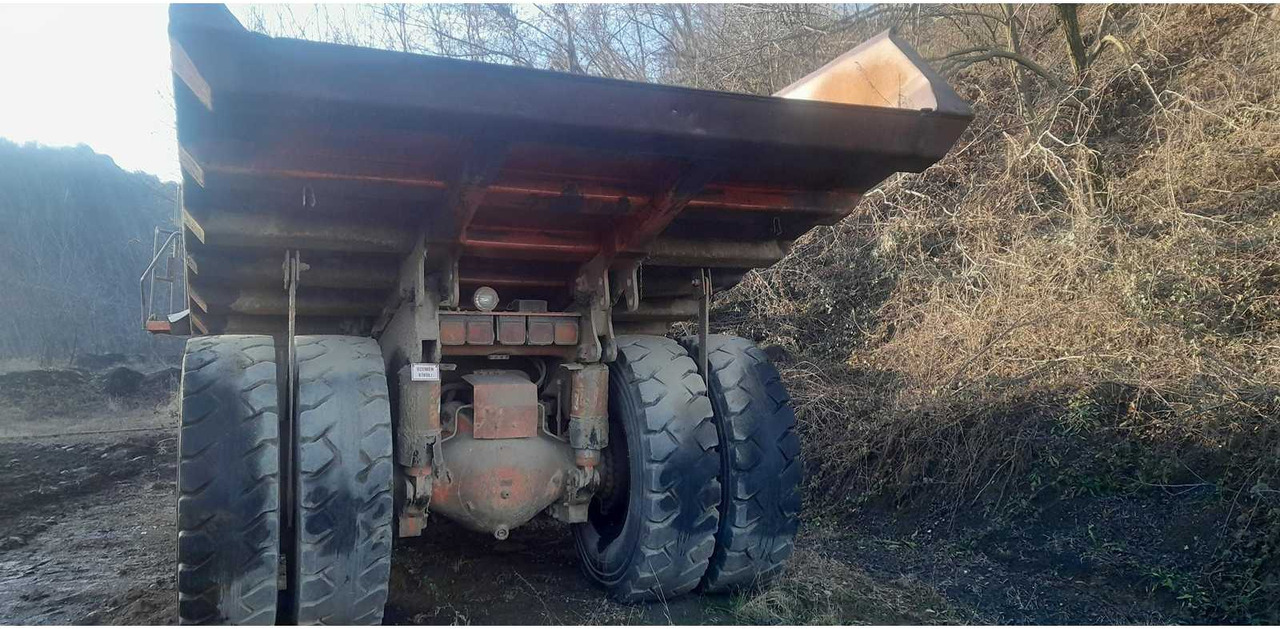 KOMATSU KOMATSU - HD405-6 - DUMPER TRUCK - 2000 - Kiepwagen: afbeelding 4 KOMATSU KOMATSU - HD405-6 - DUMPER TRUCK - 2000 - Kiepwagen: afbeelding 4