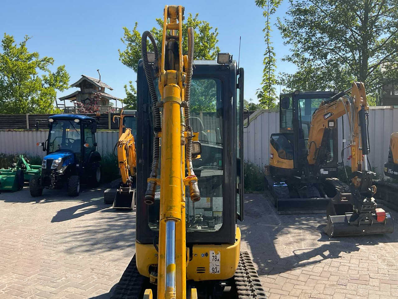 Komatsu Excabator/PC16 R 3Hs - Rupsgraafmachine: afbeelding 5 Komatsu Excabator/PC16 R 3Hs - Rupsgraafmachine: afbeelding 5