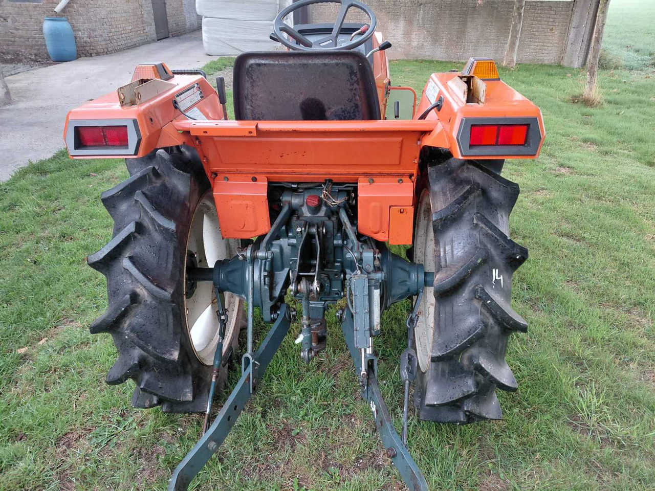 Kubota L1-18 - Mini tractor: afbeelding 4 Kubota L1-18 - Mini tractor: afbeelding 4