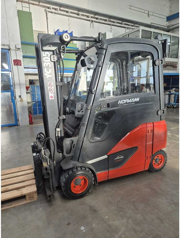LINDE - E20PH-SERIES-386 - 2022 - ELECTRIC FORKLIFT TRUCKS - Heftruck: afbeelding 1 LINDE - E20PH-SERIES-386 - 2022 - ELECTRIC FORKLIFT TRUCKS - Heftruck: afbeelding 1
