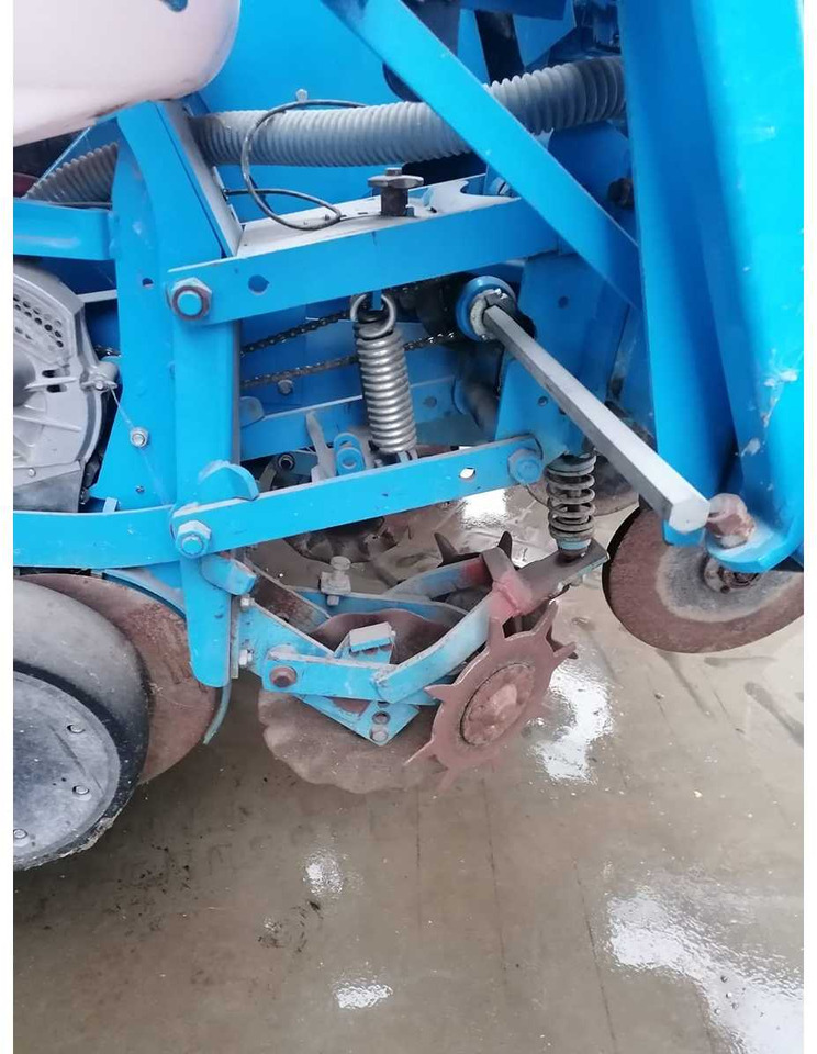 MONOSEM - Zaai-/ Plantmachine: afbeelding 2 MONOSEM - Zaai-/ Plantmachine: afbeelding 2