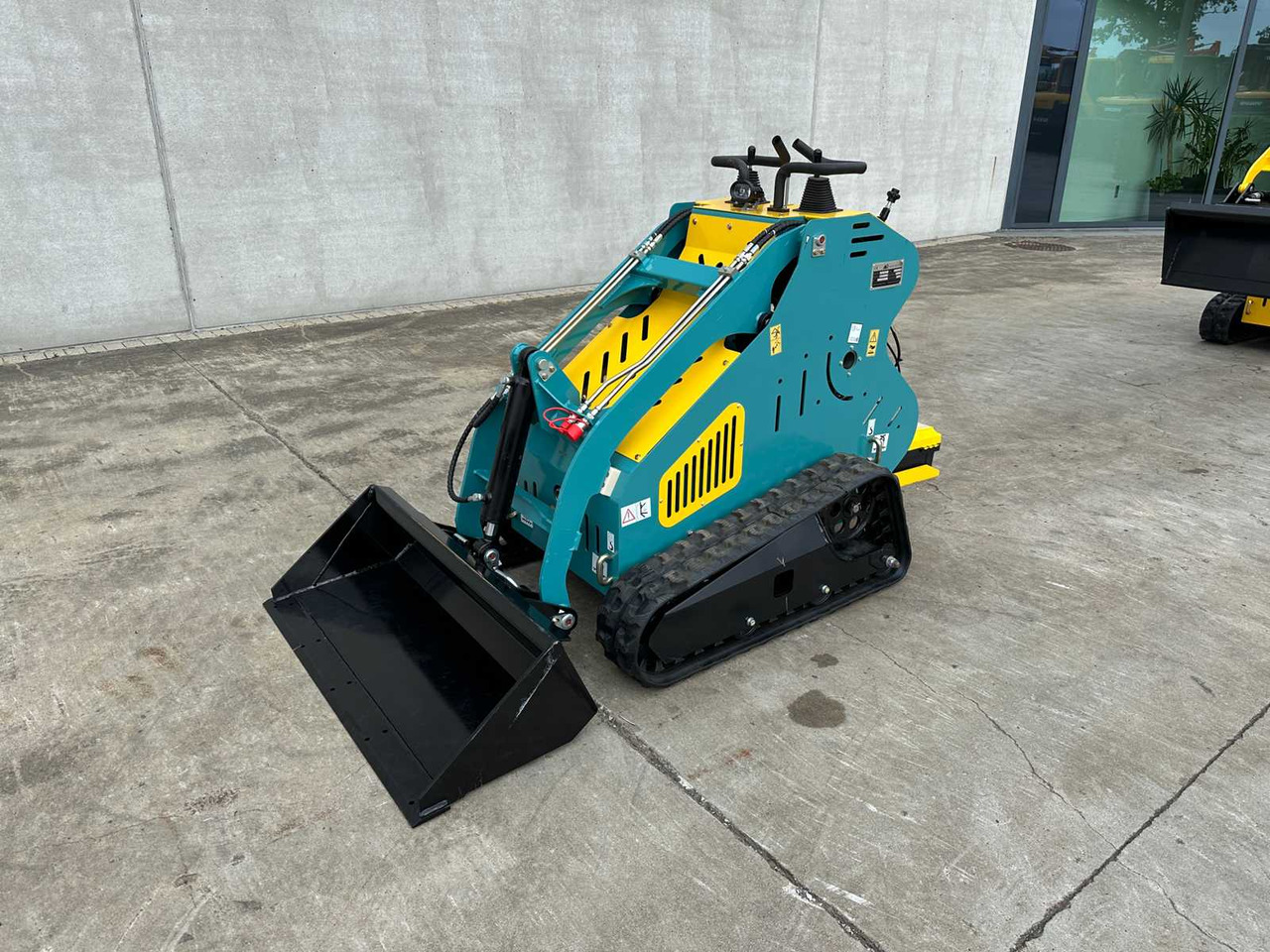 Machpro MP-S300 - Schranklader: afbeelding 1 Machpro MP-S300 - Schranklader: afbeelding 1