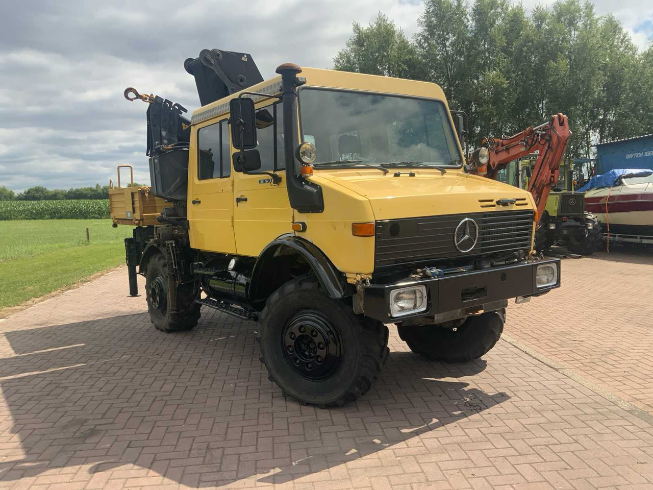 Mercedes-benz 427/13 - Landbouwaanhanger: afbeelding 2 Mercedes-benz 427/13 - Landbouwaanhanger: afbeelding 2