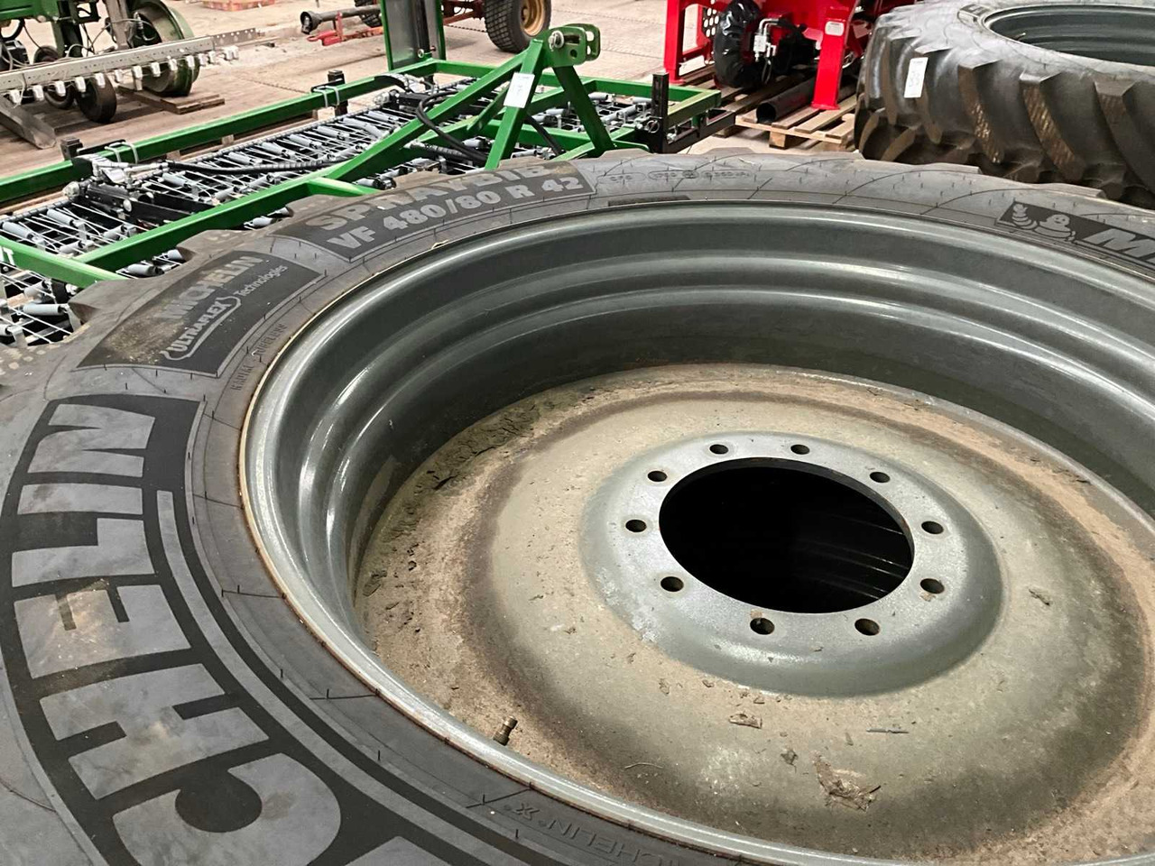 Michelin Spraybib - Banden en velgen voor Tractor: afbeelding 5 Michelin Spraybib - Banden en velgen voor Tractor: afbeelding 5
