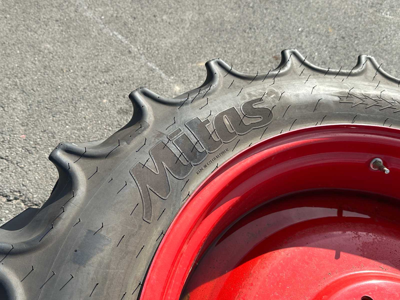 Mitas AC85 - Banden en velgen voor Tractor: afbeelding 5 Mitas AC85 - Banden en velgen voor Tractor: afbeelding 5