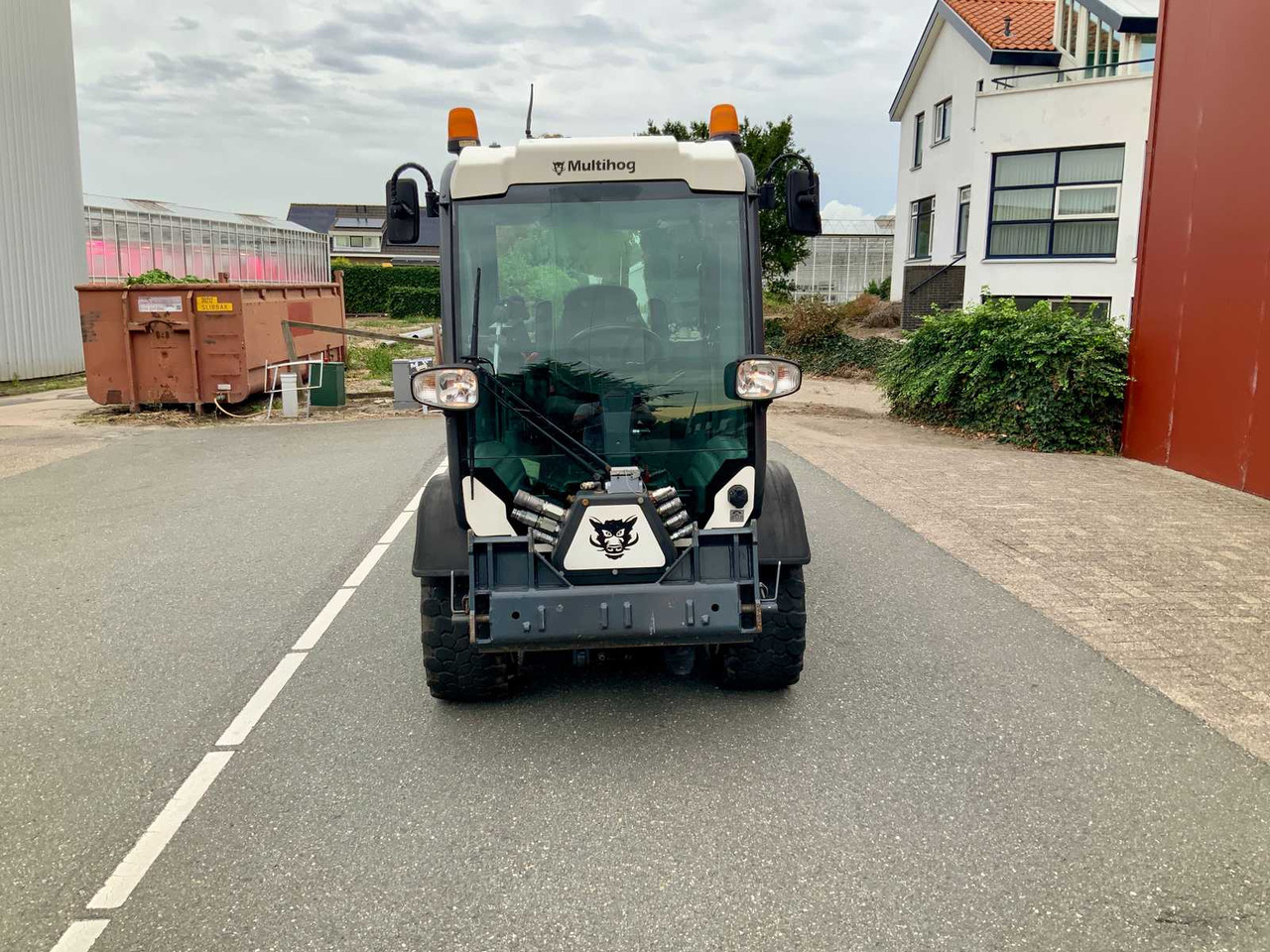 Multihog MX-C75 - Tractor: afbeelding 2 Multihog MX-C75 - Tractor: afbeelding 2